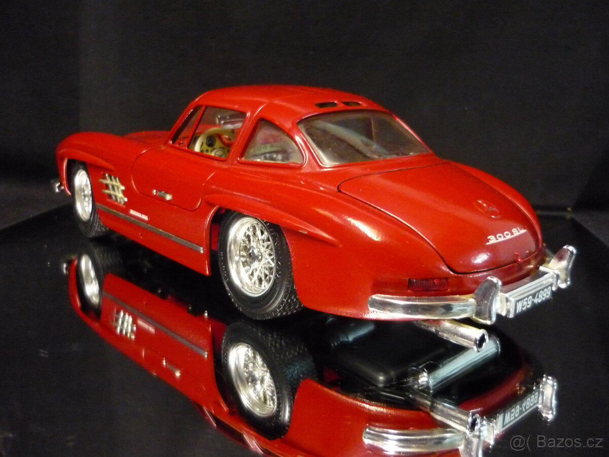 Mercedes Benz 300 SL vínový Bburago 1/18 - 3