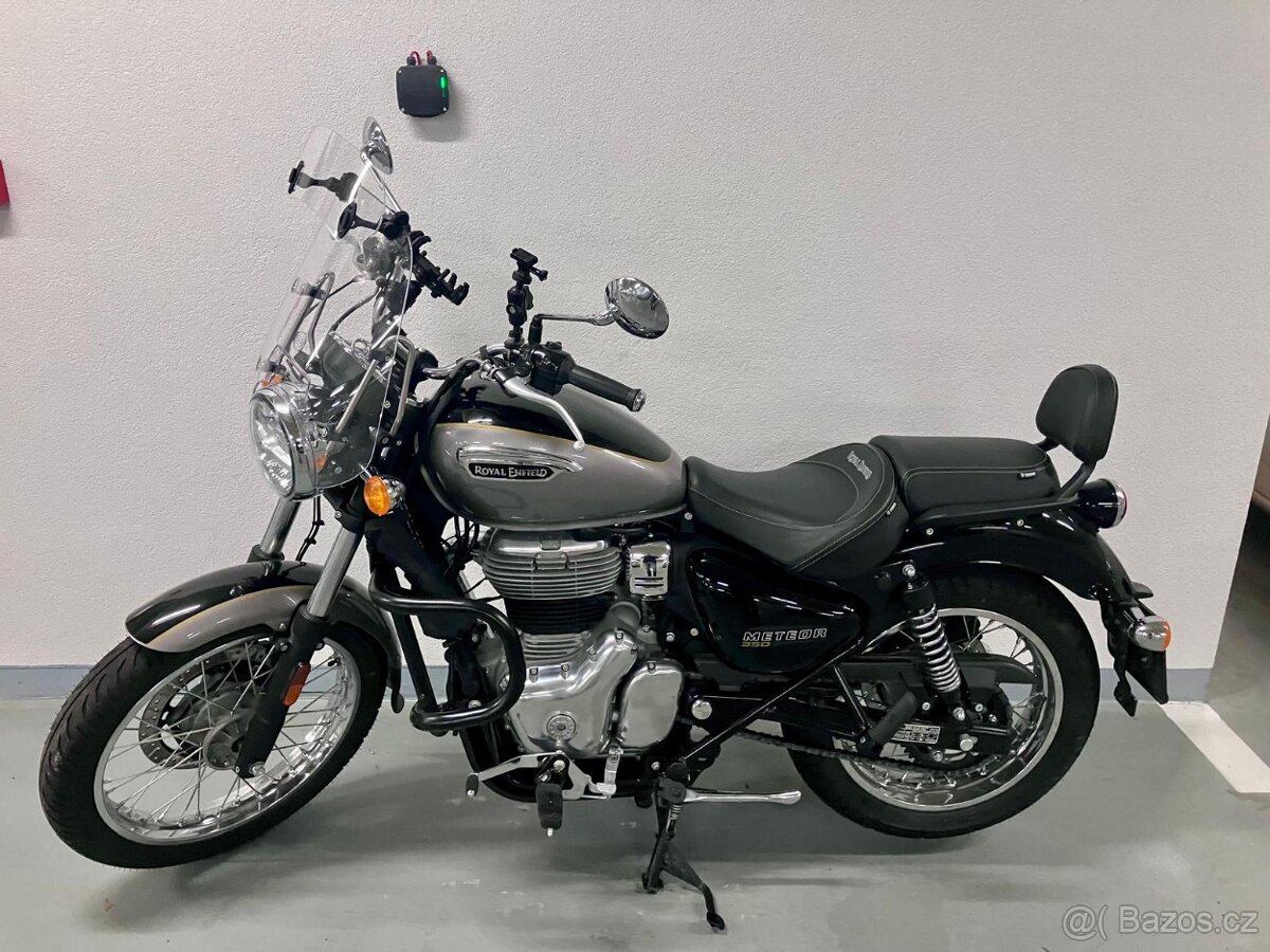 Royal Enfield Metero 350 - 3