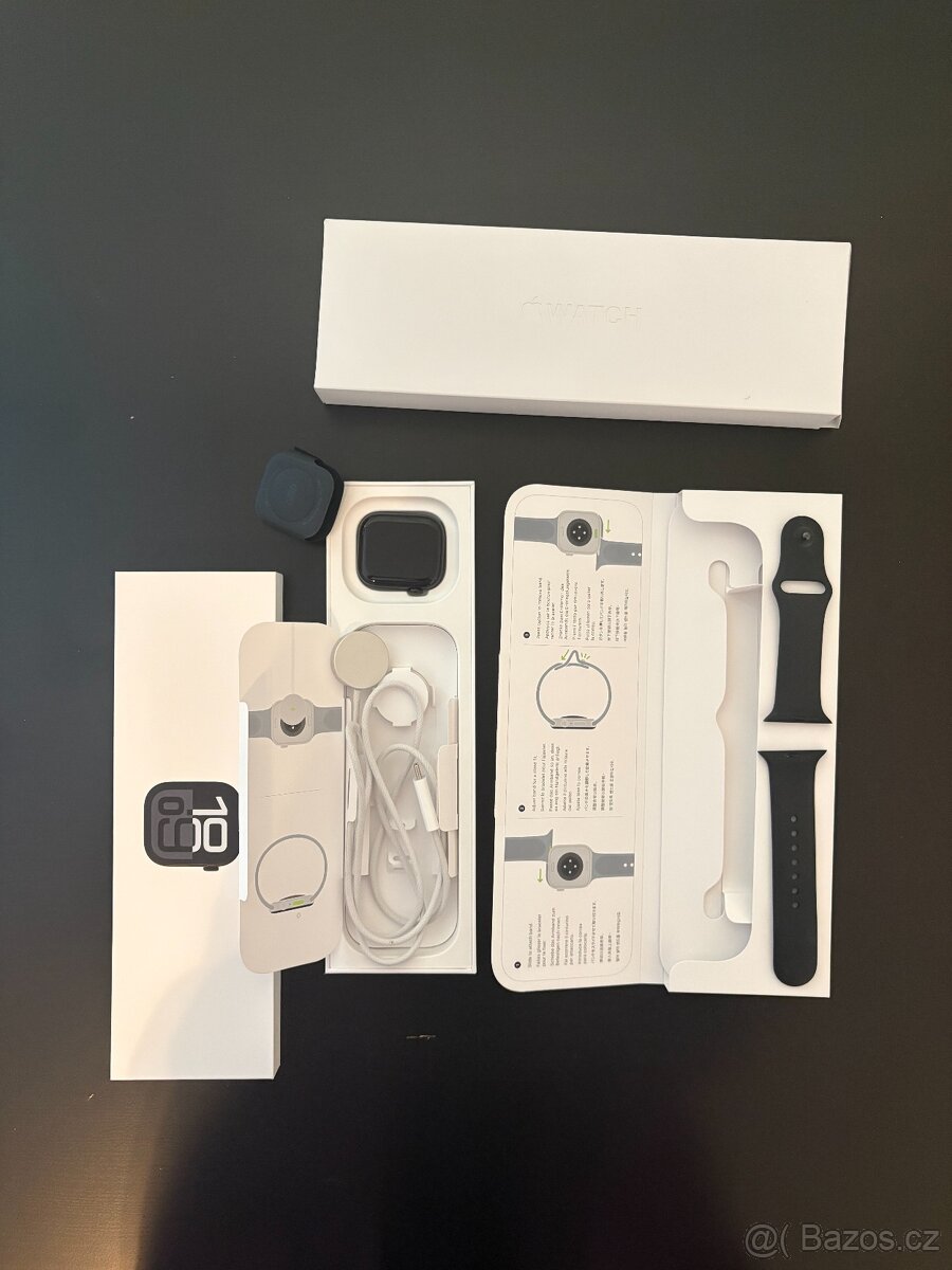 Apple Watch 10 42 mm, pásek S/M, baterie 99%, v záruce Alza - 3