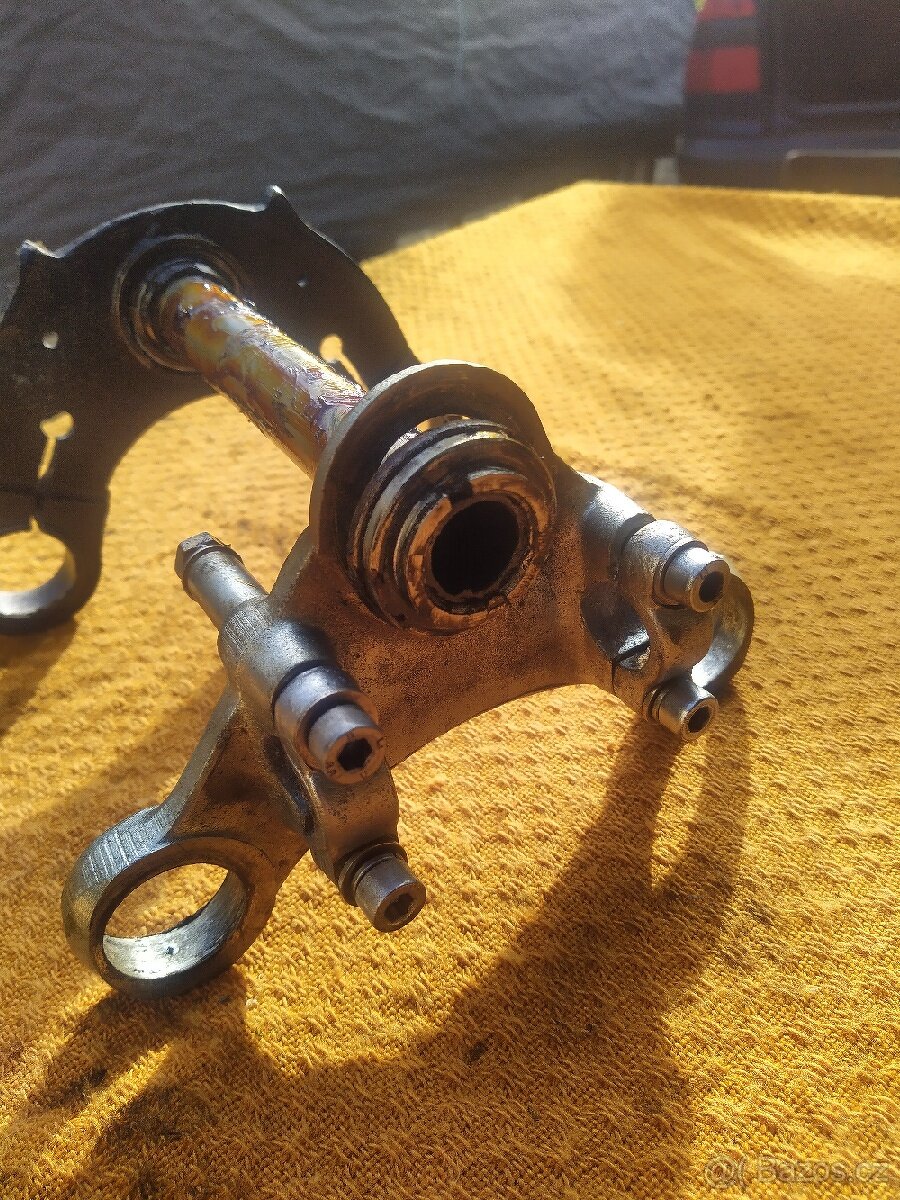 Jawa 350/354 kývačka brýle přední tel.vidlice - 3