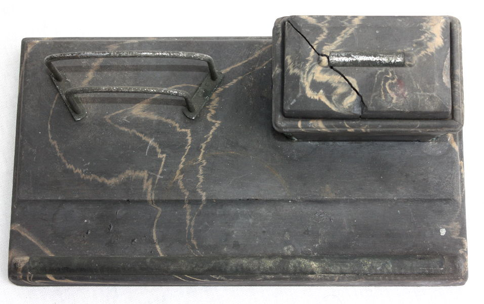 Kalamář, leštěný kámen + kov, odhad rok 1920 - 3