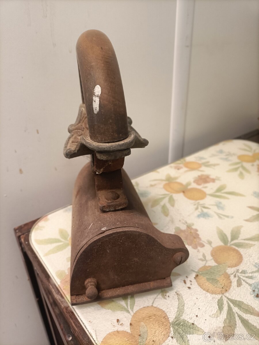 Retro žehlička - 3