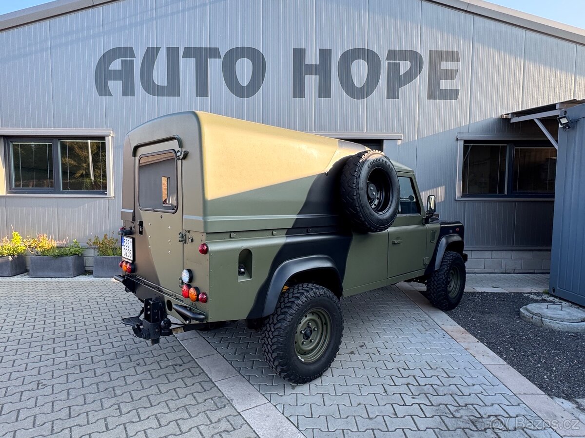 LAND ROVER DEFENDER, TD 5 vojenský speciál - 3