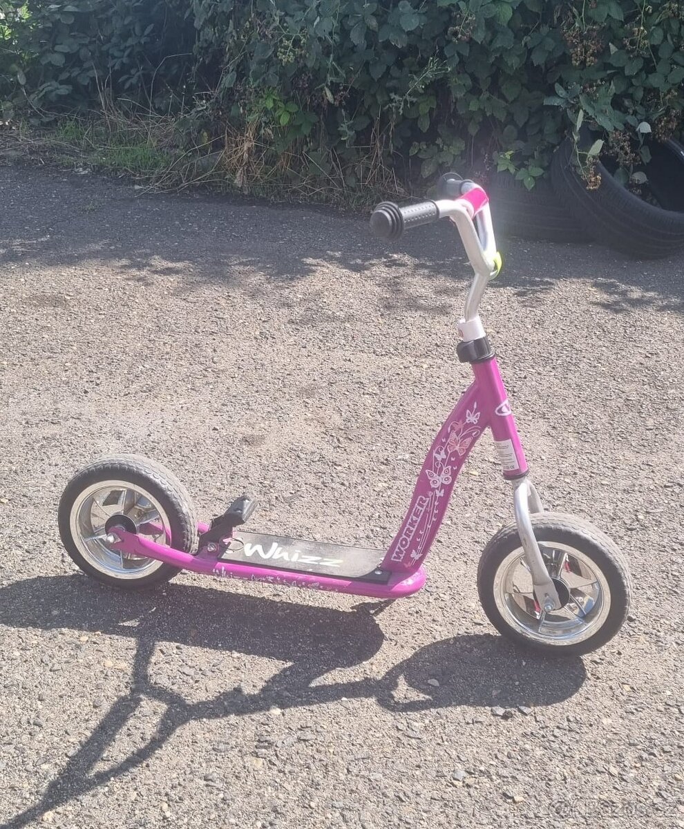 Koloběžka Worker Whizz s nášlapnou brzdou - 3