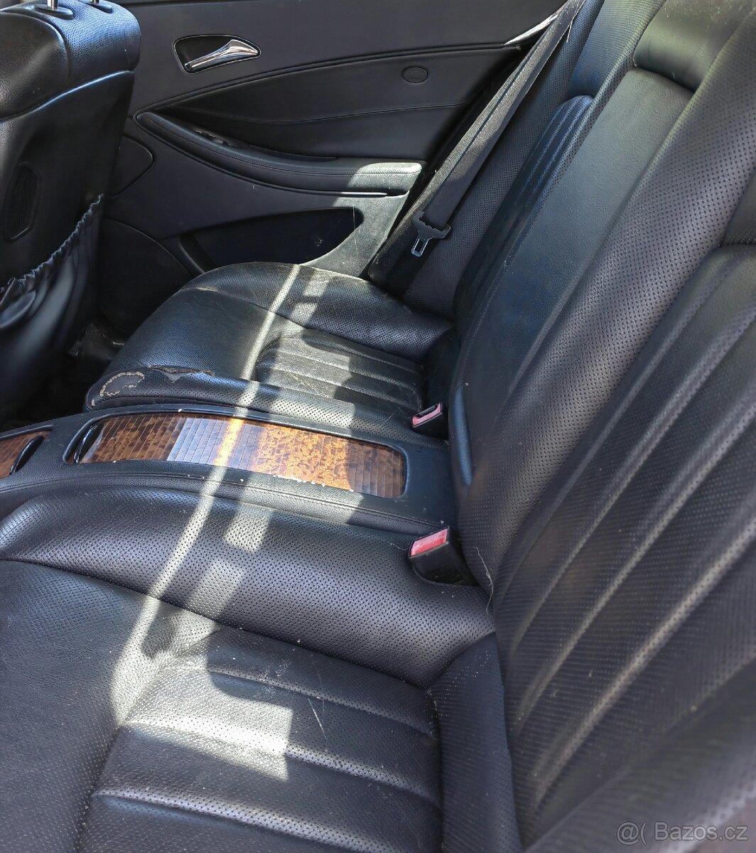 Mercedes CLS 500 benzín - 3