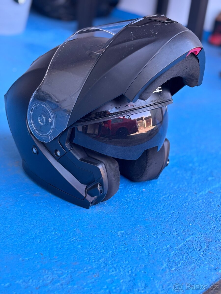 Výklopná přilba, matně černá - 3