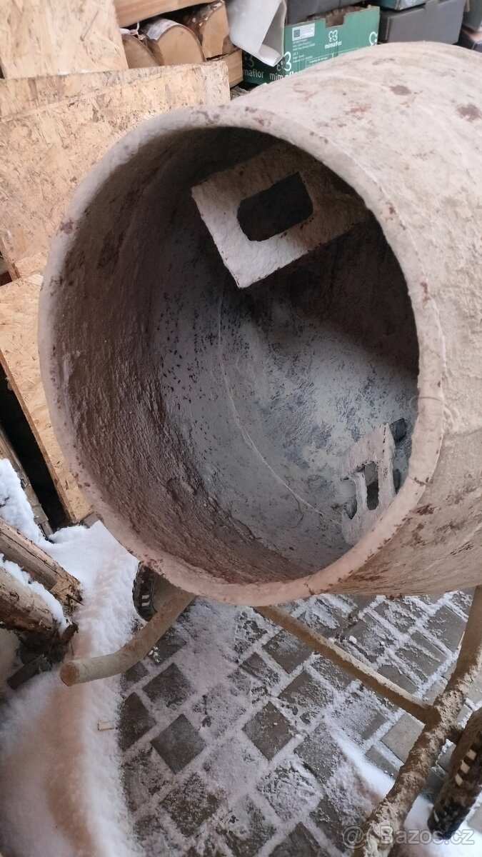 Prodám míchačku na 380v - 3