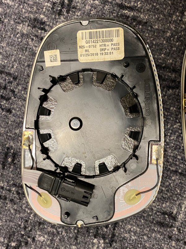 SAMOSTMÍVACÍ SKLO DO ZRCÁTEK - BMW E90 E91 E92 E93 E87 - LCI - 3