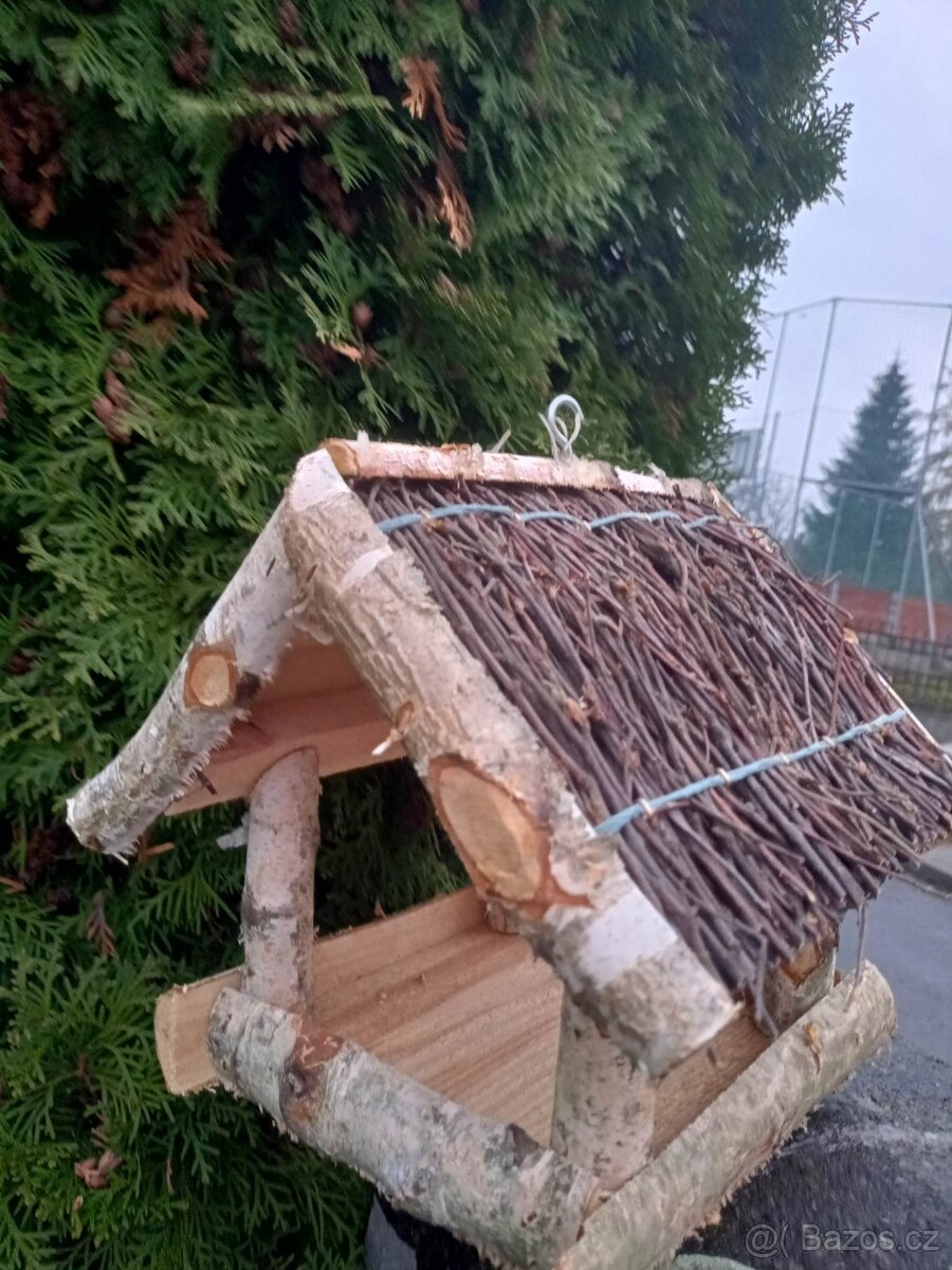 Krmítka,budky,Dětský nábytek krtečková vánoční edice ATD. - 3