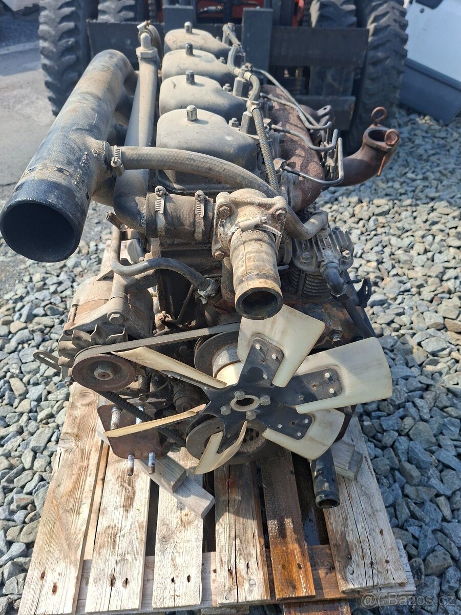 Motor zetor 7701. - 3