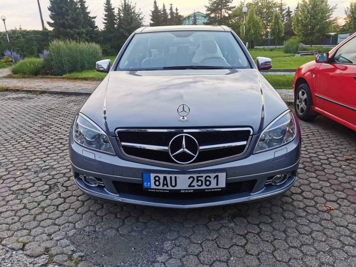 Mercedes-Benz 220CDI - 3