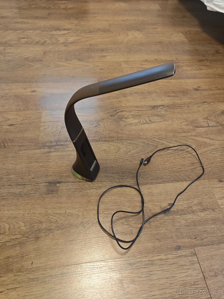 Lampička stolní s displejem - 3