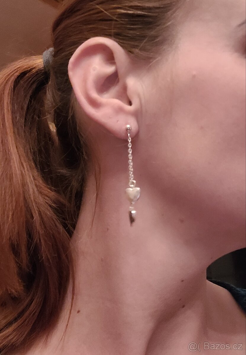 Nové dámské i dívčí stříbrné náušnice visací se srdíčky 925 - 3