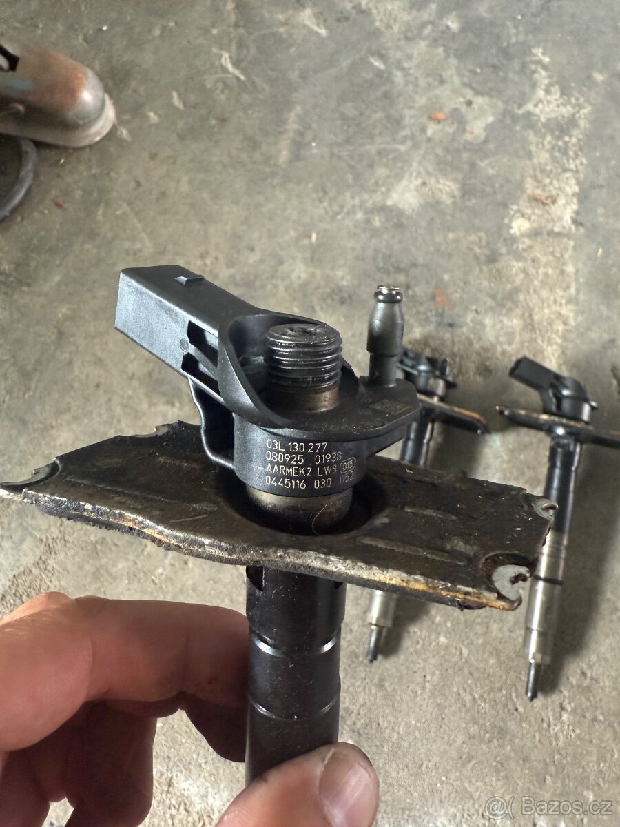 Vstriky 03L 130 277 - 3