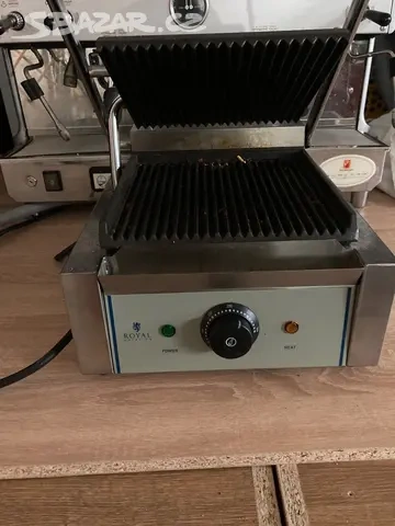 Gastro kontaktní girl - 3