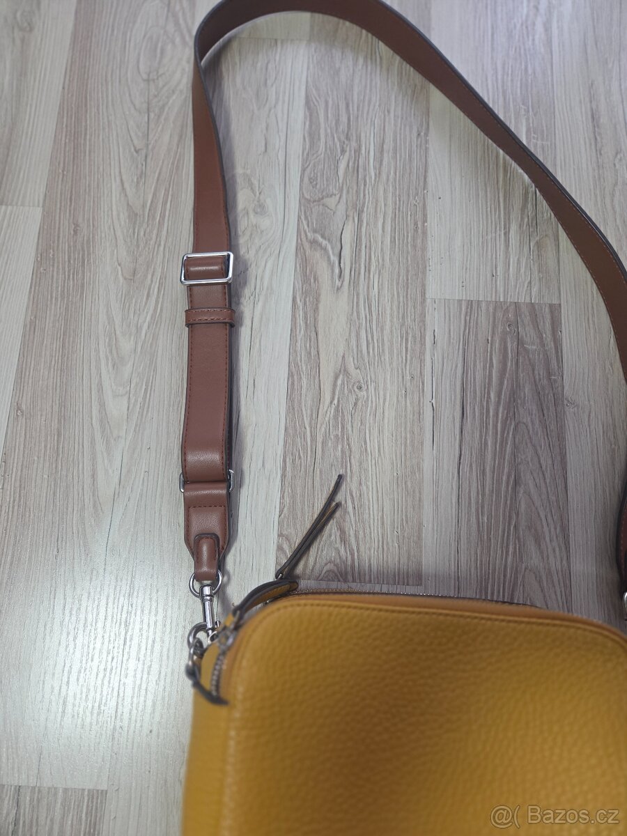 Crossbody hořčicová kabelka - 3