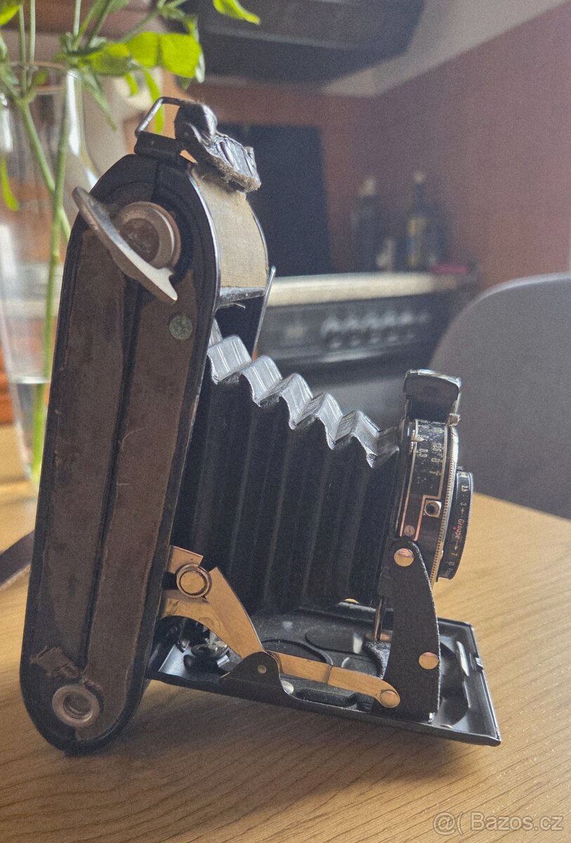 Historický fotoaparát Voigtländer - 3