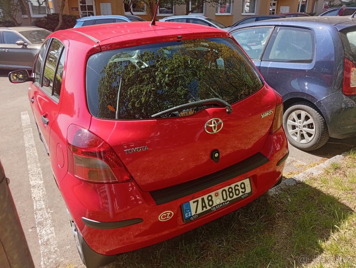 Toyota YARIS 2007 - 3