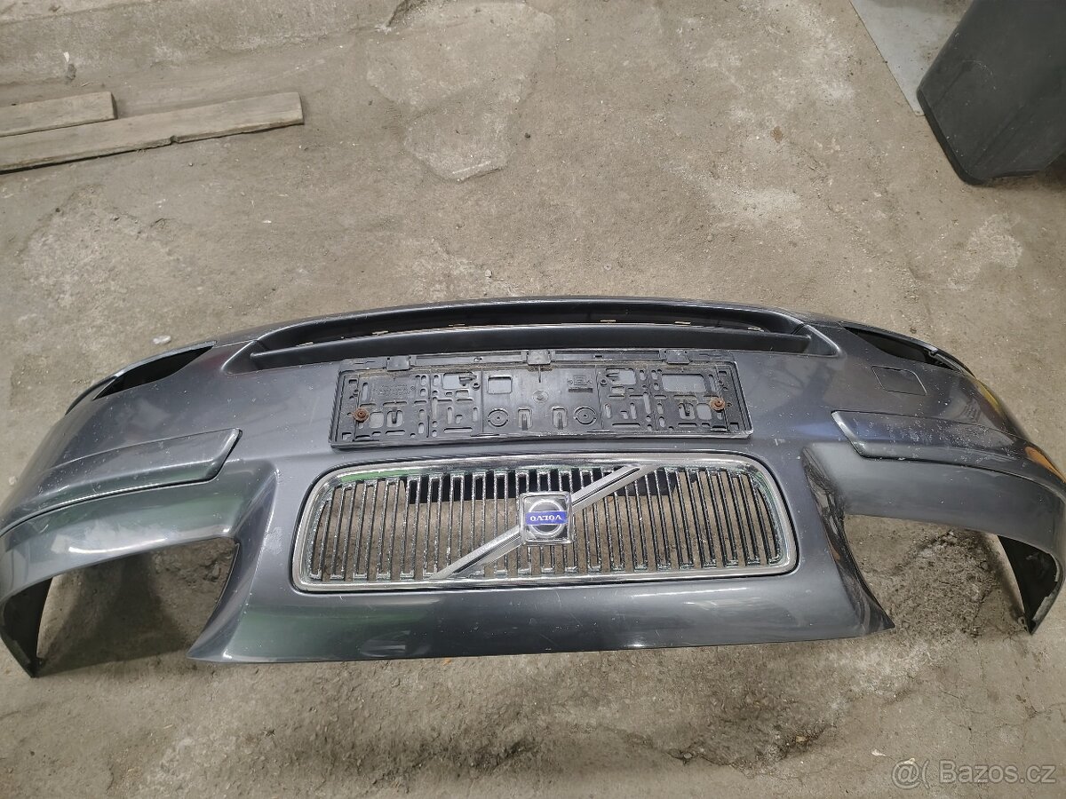 Volvo V70 D5, kapota,zadní vrata, zadní nárazník - 3