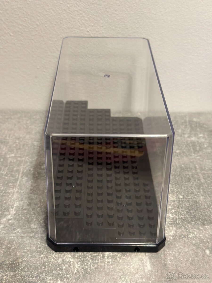 Vitrína pro figurky LEGO - 3