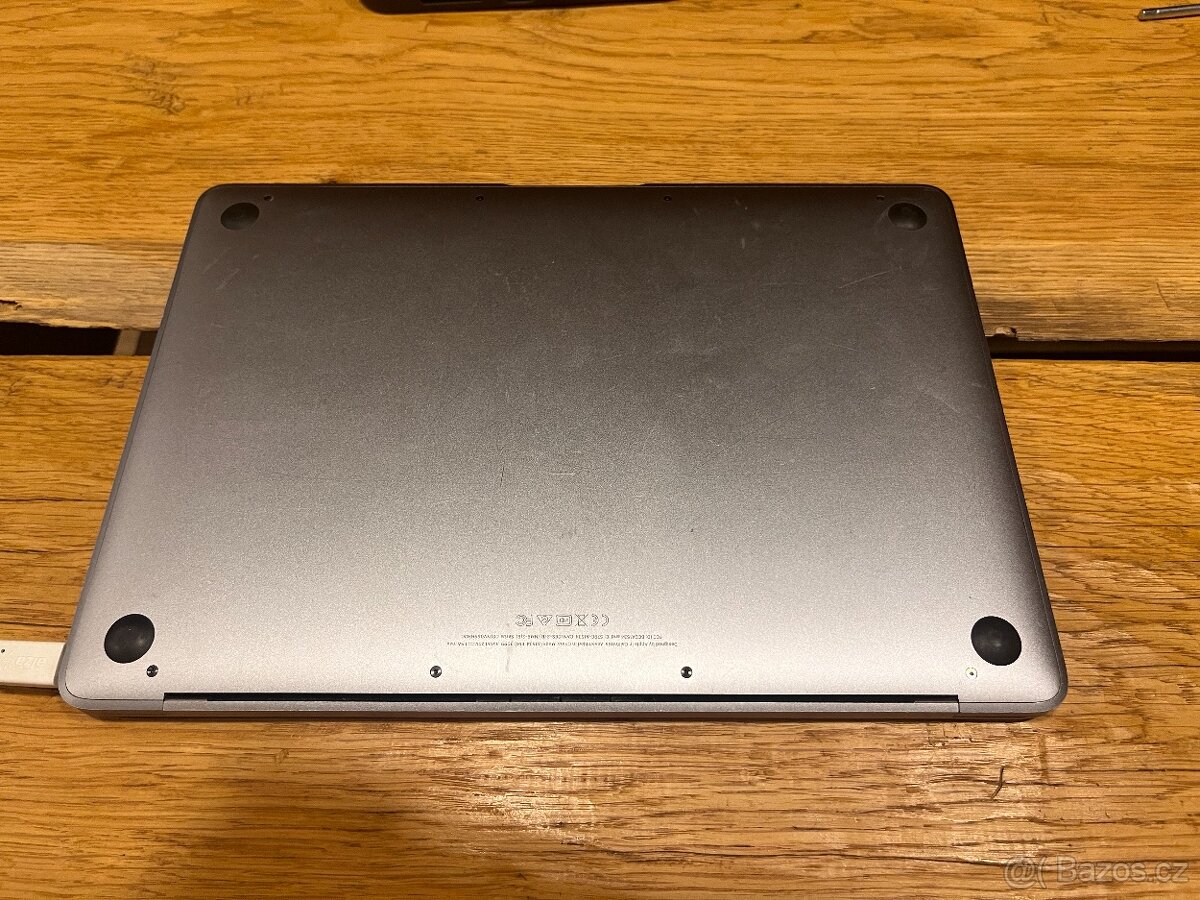 Mabook 12 2015 500gb Velmi dobrý stav, dobrá baterie - 3