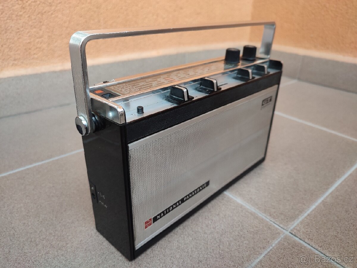 RADIO NATIONAL PANASONIC RF -903V. GT CUSTOM. - 3
