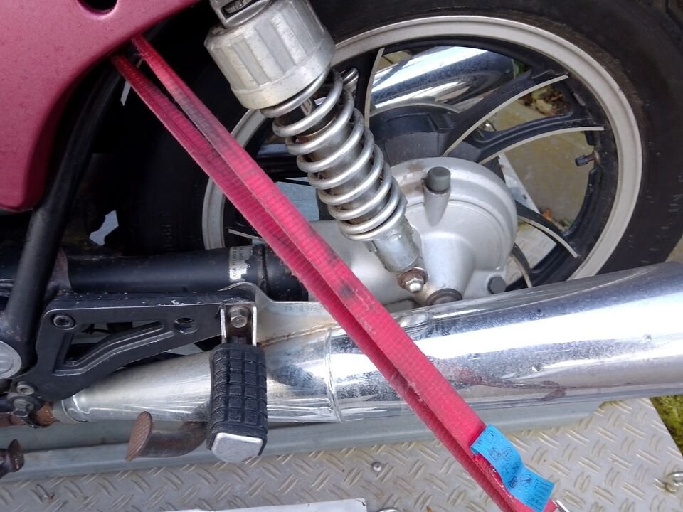 Yamaha xj 750 Seca - 3