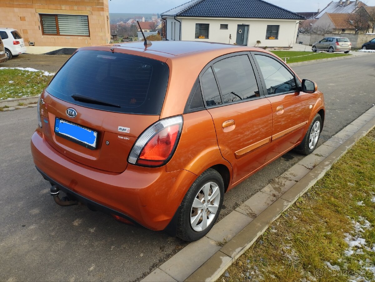 Kia Rio 1.4, r. 2010 - 3