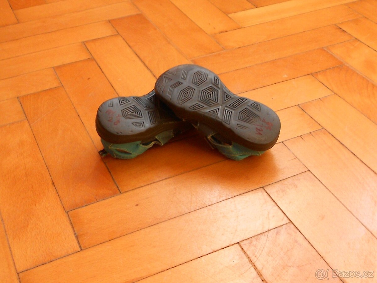 Chlap. letní boty zn. OSHKOSH, vel. č. 28 - 3
