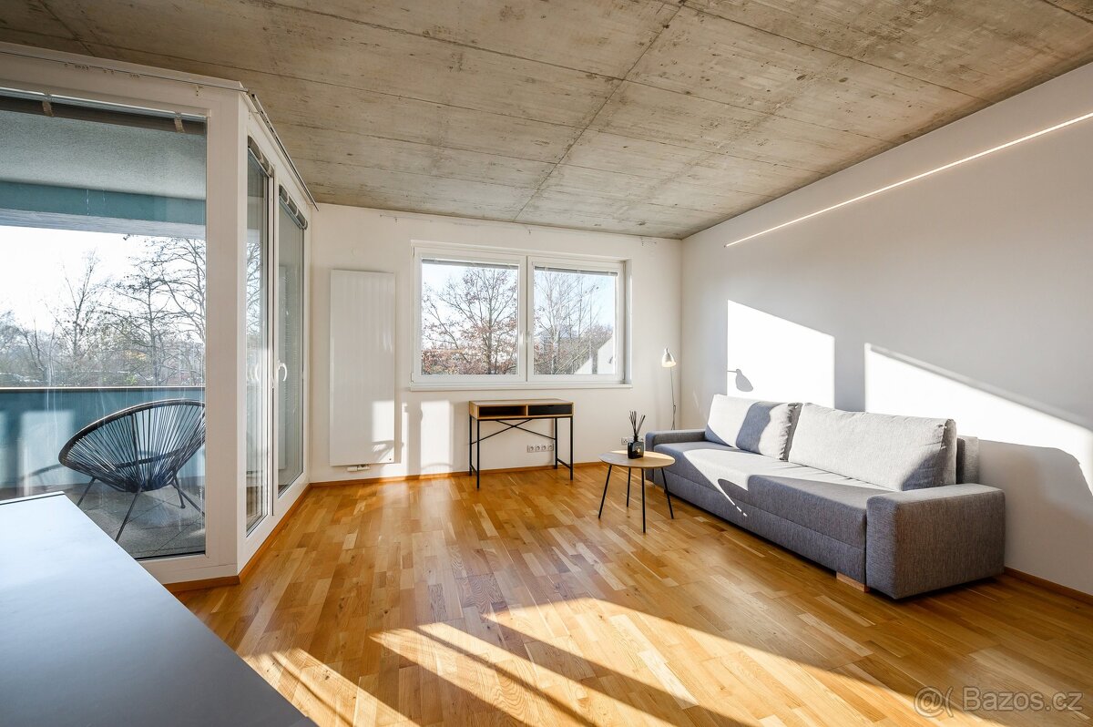 Pronájem bytu 2+kk 64 m², Plzeň - Severní Předměstí - 3