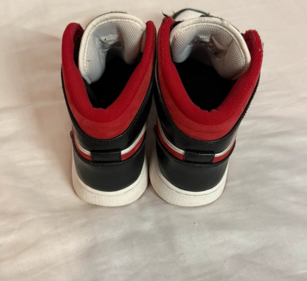 Nike air Jordan 1 mid - 3