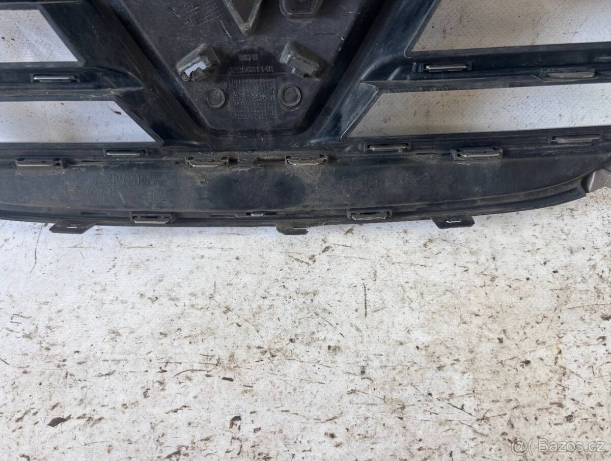 Maska Renault Megane IV/4 - 3