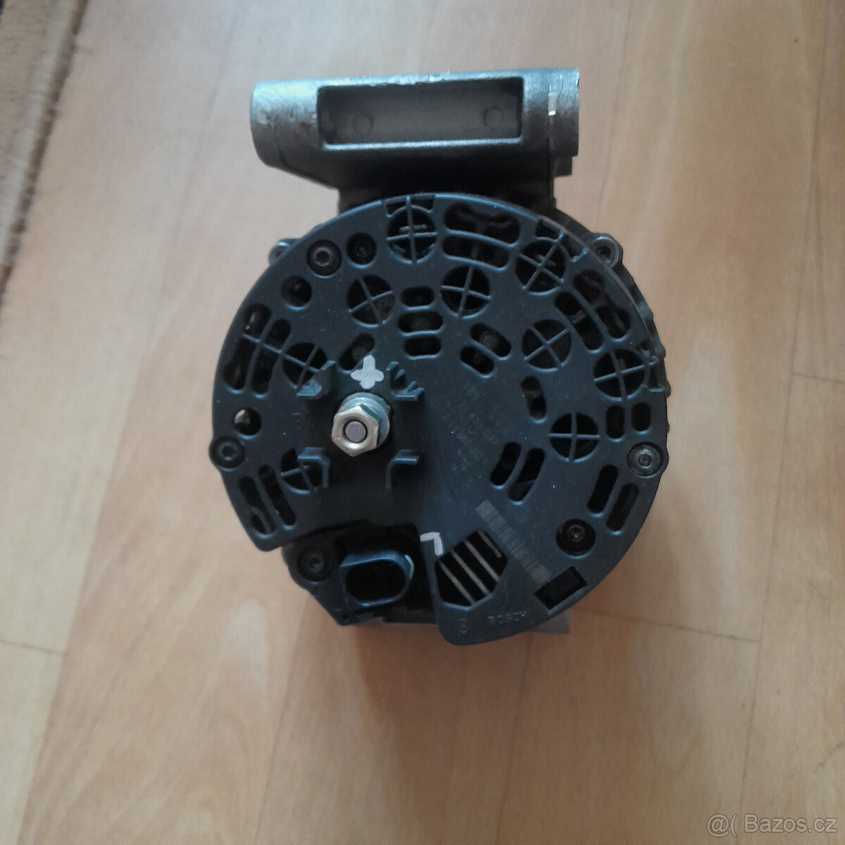 0 121 615 002 Alternátor originál BOSCH 14V/150A - 3