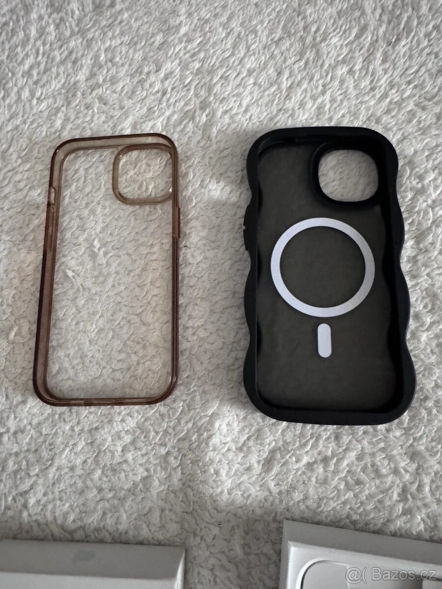 Prodám iPhone 15 128GB modrá - 3