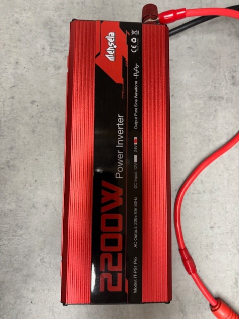 Měnič napětí z 24V na 220V - 3