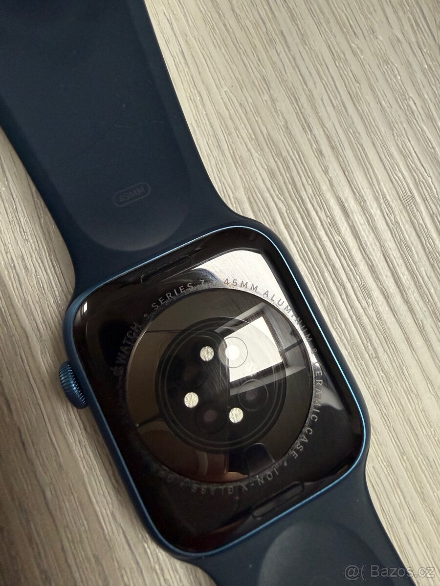 Apple Watch 7 45mm - 3