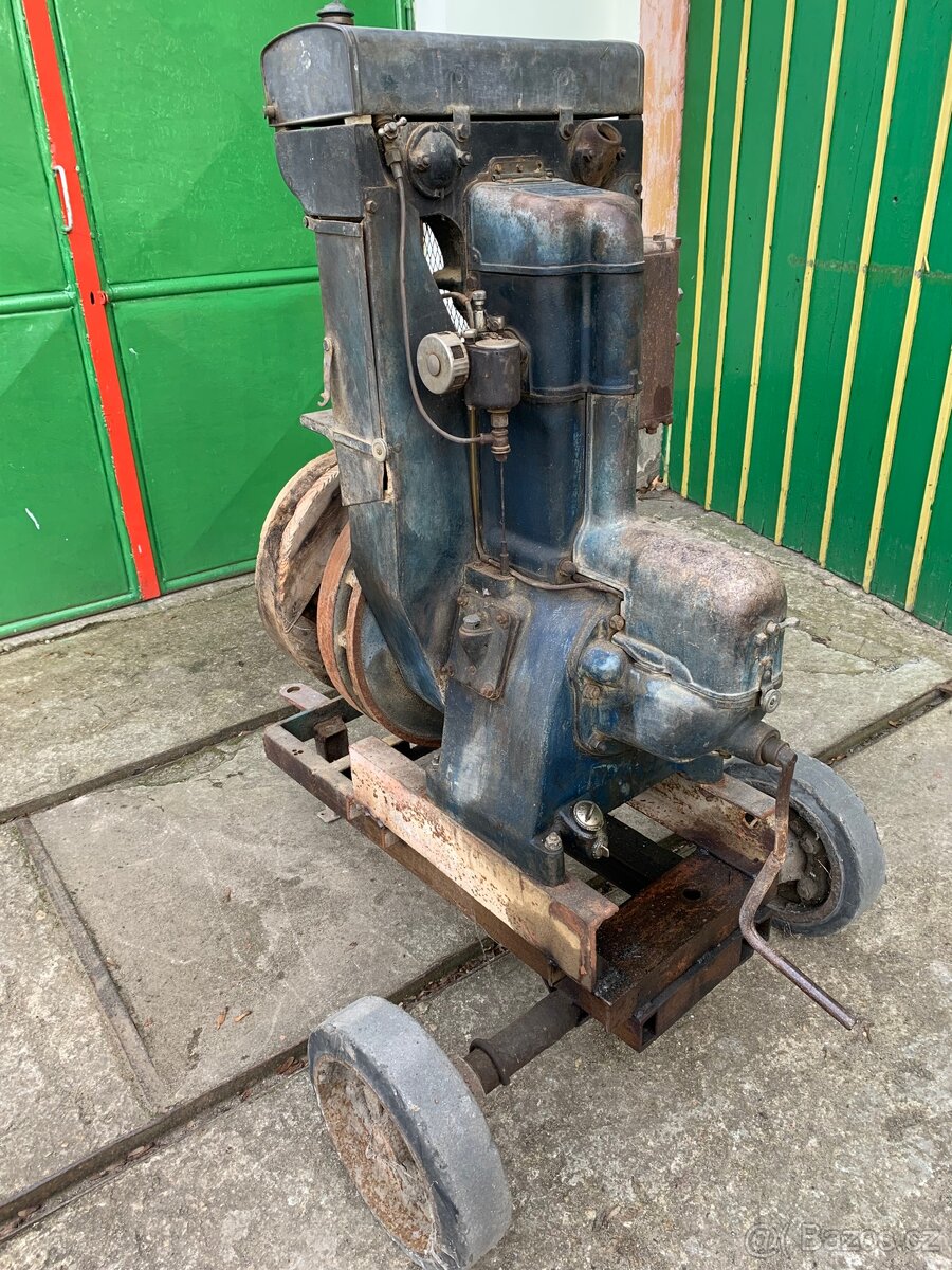 Stabilní motor C.L.Conord - 3