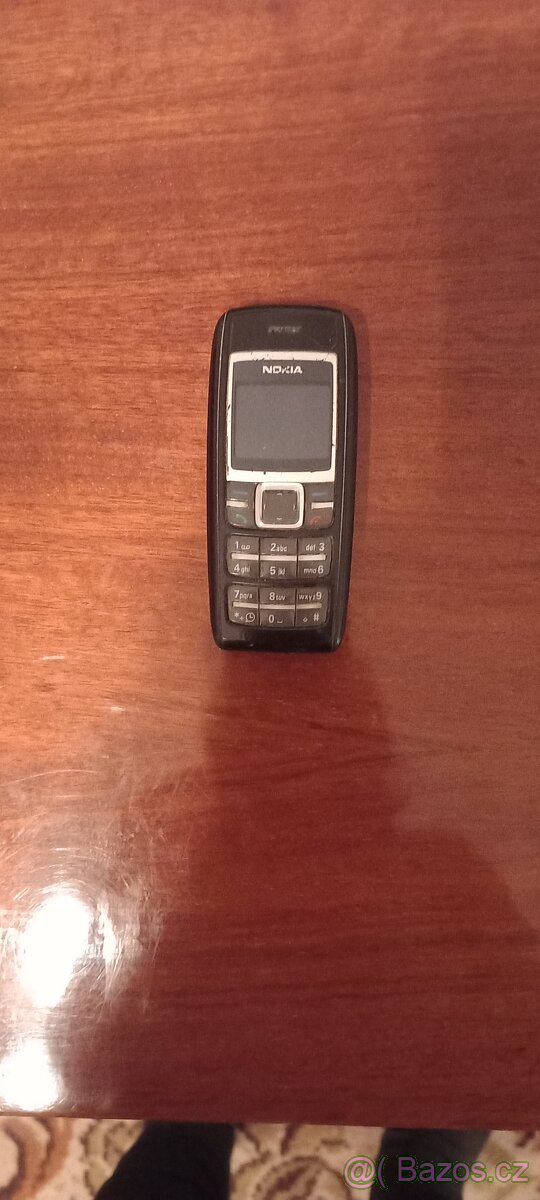 Mobilní telefon - 3