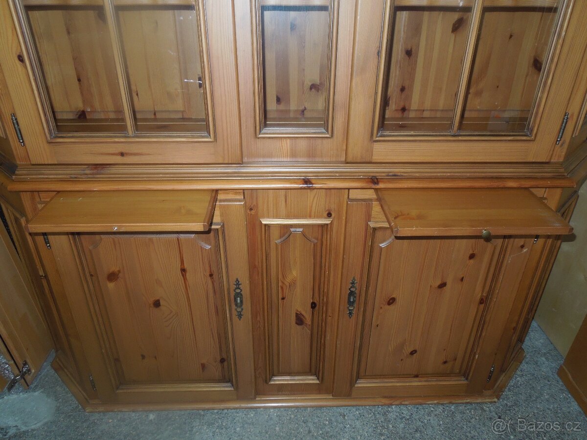 dřevěný příborník - 3