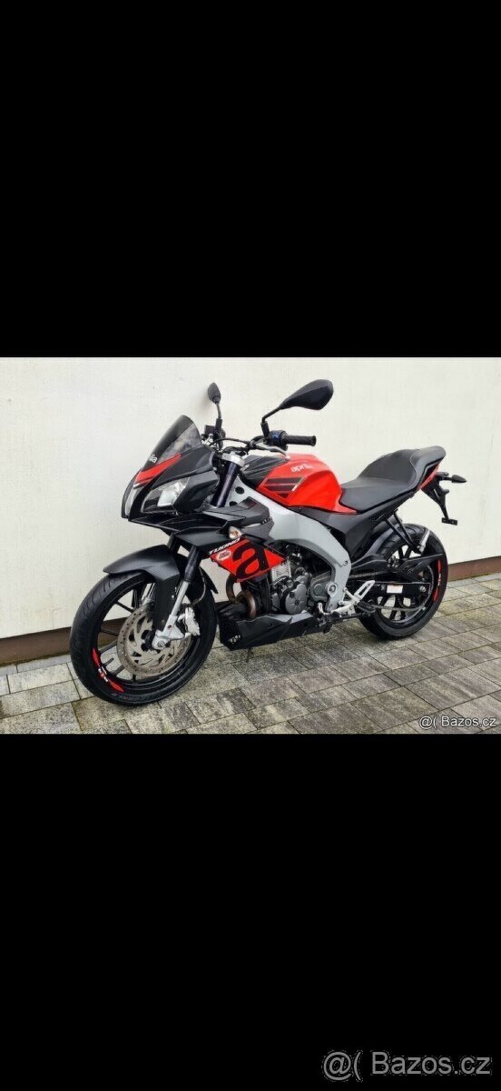 Aprilia tuono 125 - 3