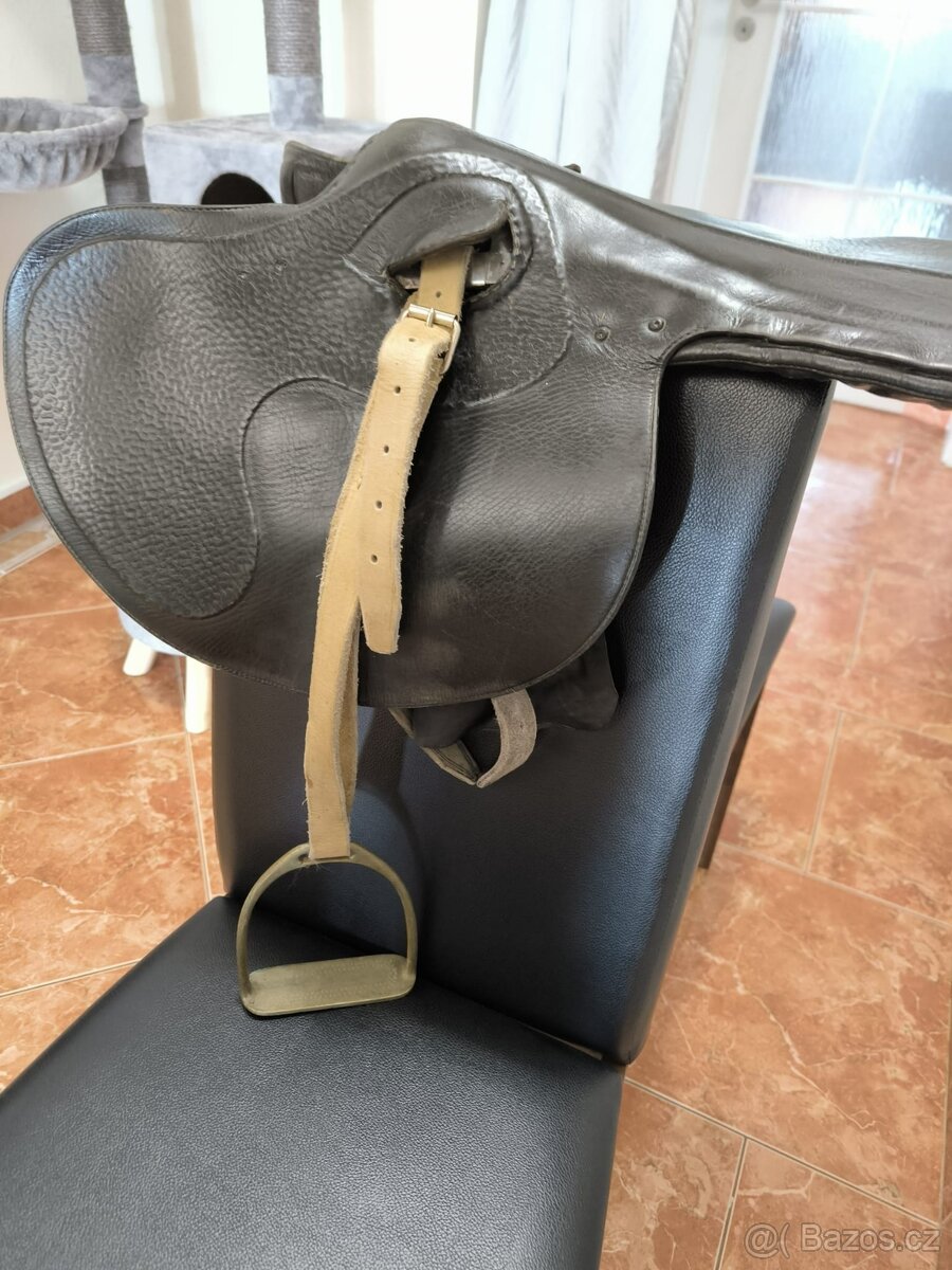 Kožené tréningové sedlo - 3