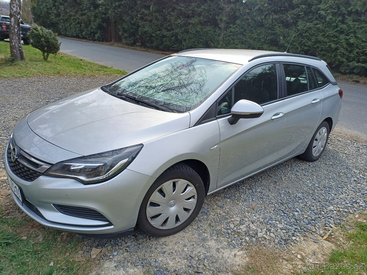 Opel Astra - 3