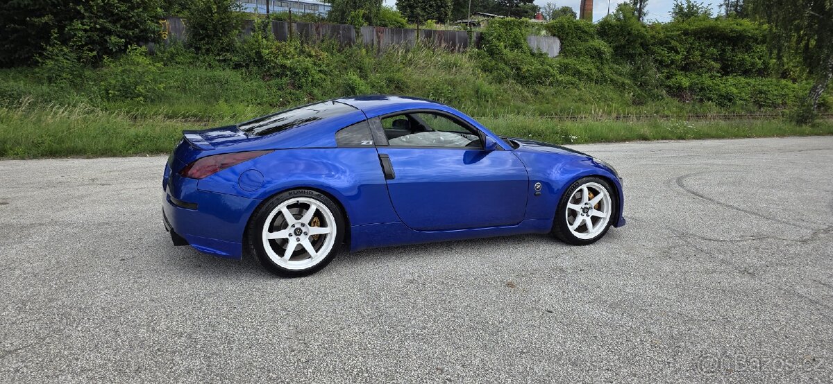 Nissan 350z - 3
