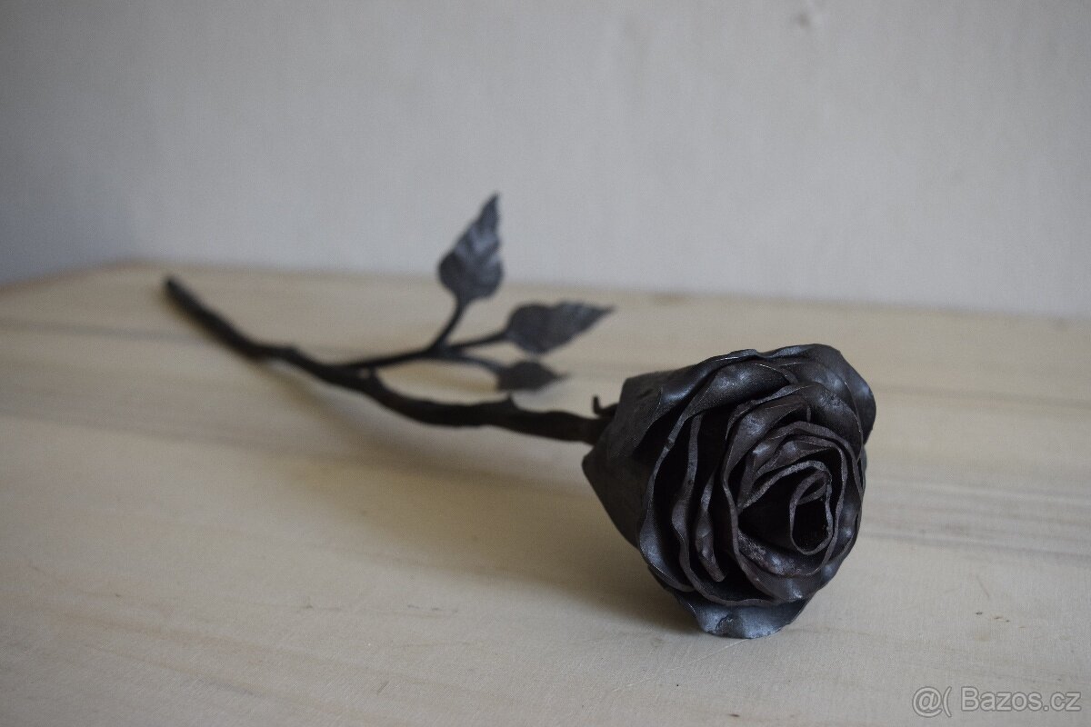 Kovaná květina , kovaná lilie, kovaná růže atd. - 3