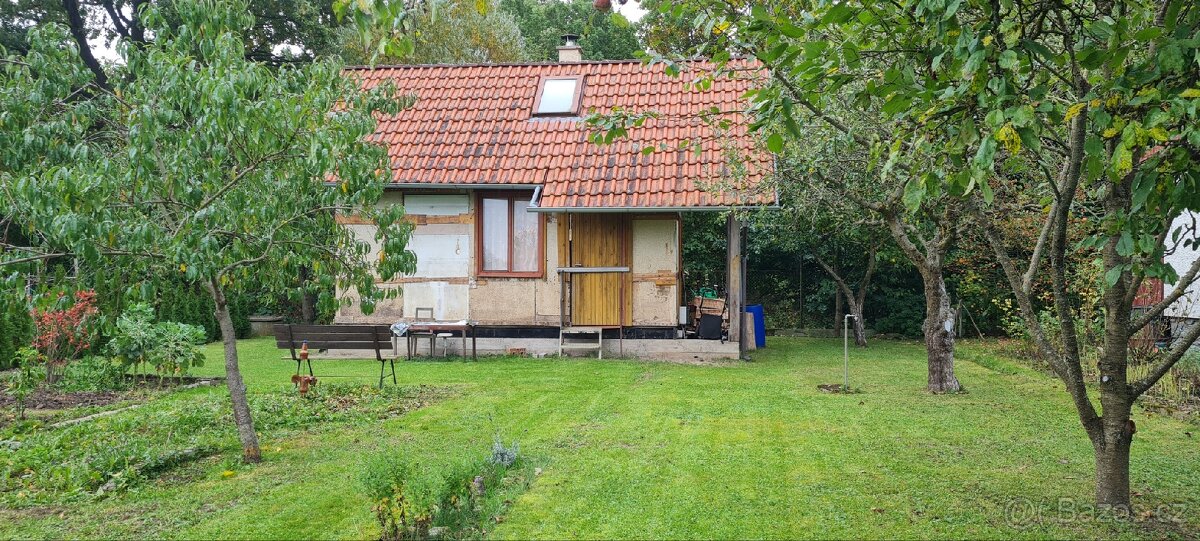 Pronájem chaty se zahradou – 330 m² - 3