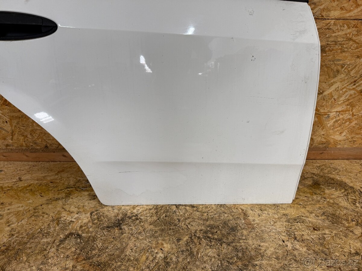 PRAVÉ ZADNÍ DVEŘE FIAT LINEA 2007-2012 - 3