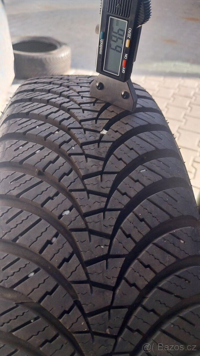 Prodám 2 x celoroční pneu Falken 185/65/15 - 3