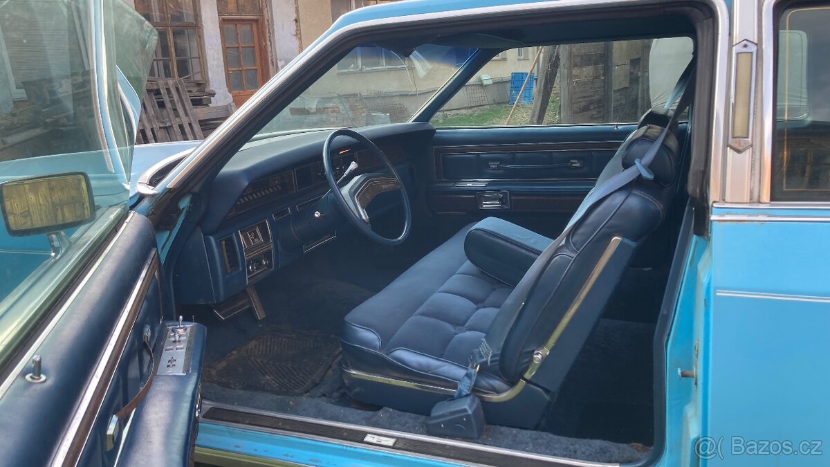 Lincoln continental coupe - 3