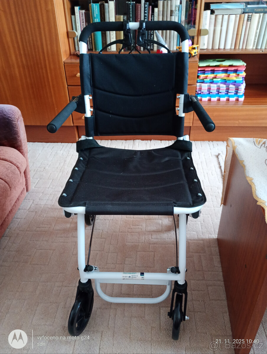 invalidní vozík, nikdy nepoužitý - 3