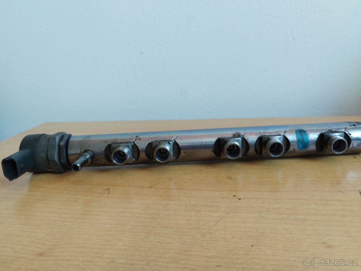 Rozdělovací trubka Bosch - 3